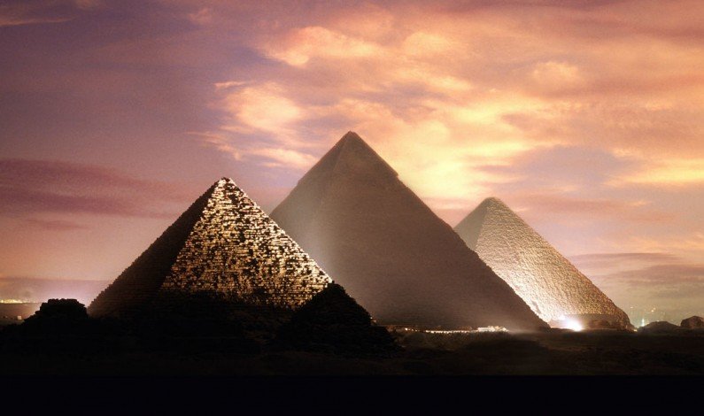 Shadow of Nemesis: Pyramids of Giza and Lies of Empire Shadow of Nemesis: Pyramids of Giza and Lies of Empire