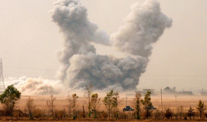 US Airstrikes on Iraqi Army Slowing Advance on Mosul US Airstrikes on Iraqi Army Slowing Advance on Mosul