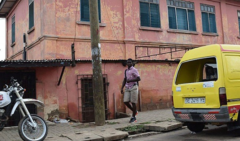 Turkish mafia ‘ran fake US embassy’ in Ghana Turkish mafia ‘ran fake US embassy’ in Ghana