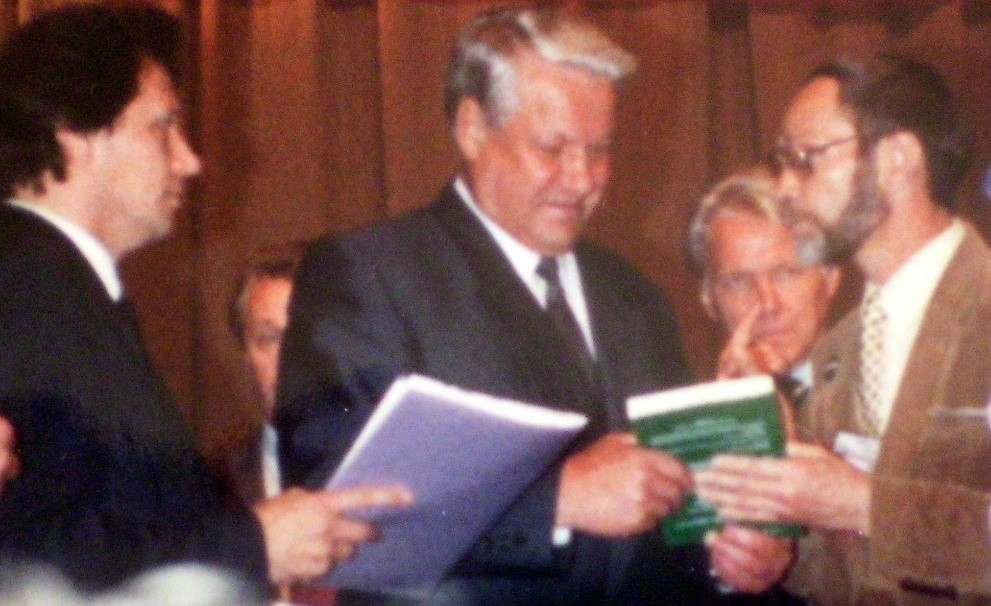 Vladislav Krasnov presents his book to Boris Yeltsin