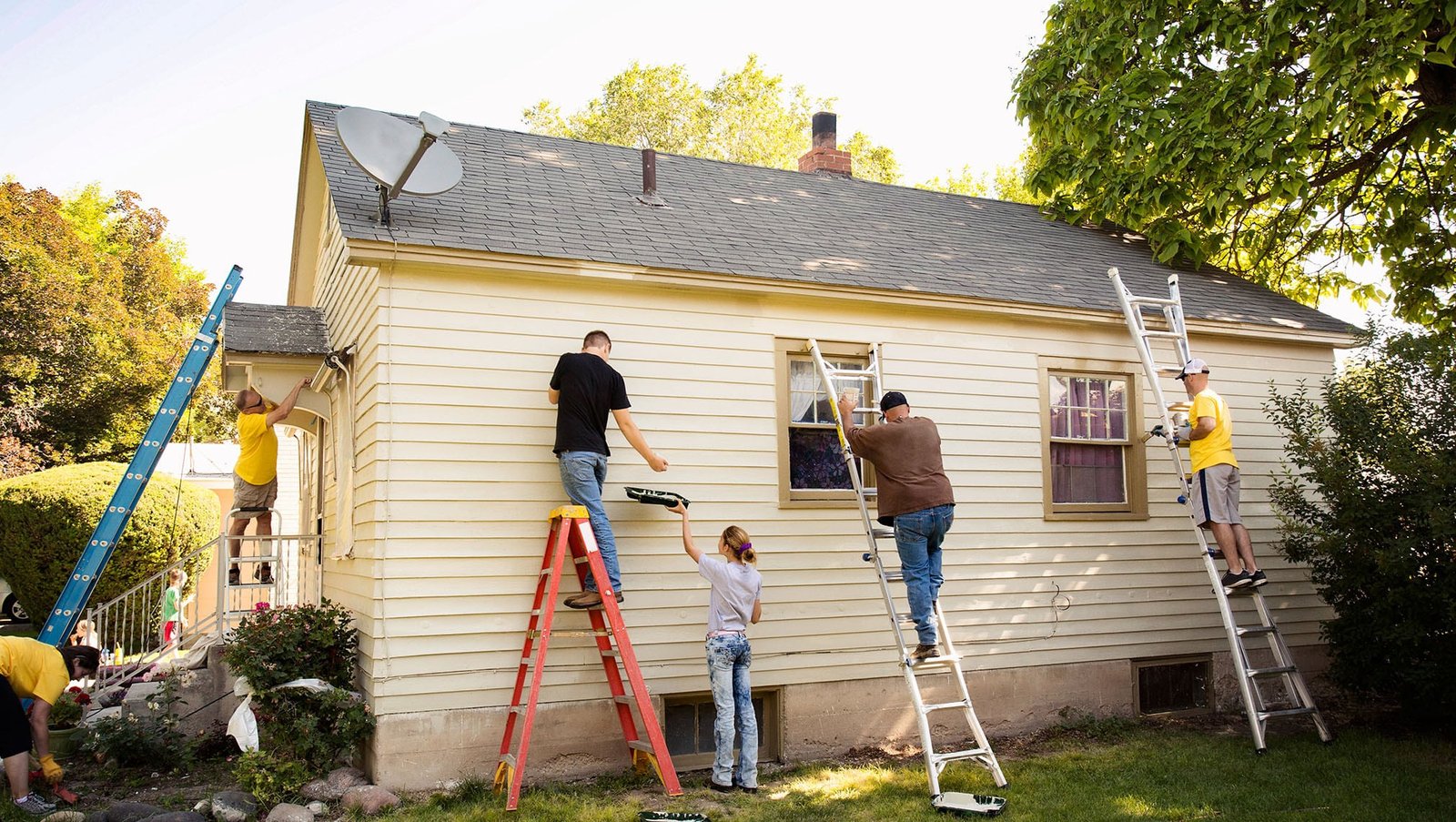 People painting house